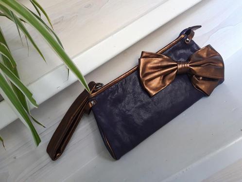 HelloGoodbye Examenfeest Nw Francesco Biasia Clutch tasje, Sieraden, Tassen en Uiterlijk, Tassen | Damestassen, Nieuw, Avondtasje
