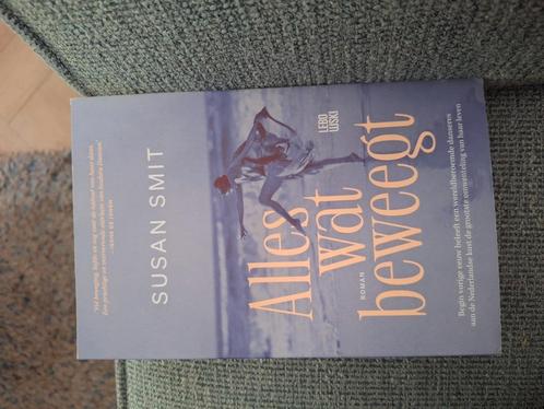 Susan Smit - Alles wat beweegt, Boeken, Literatuur, Zo goed als nieuw, Nederland, Ophalen of Verzenden