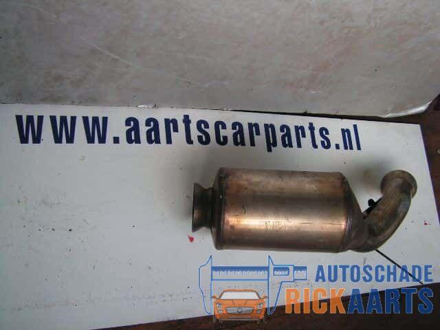 Mercedes ml 270 cdi uitlaatkatalysator, Auto-onderdelen, Uitlaatsystemen, Mercedes-Benz, Gebruikt, Ophalen of Verzenden