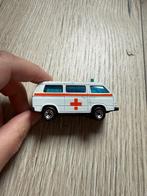 Matchbox ambulance, Hobby en Vrije tijd, Modelauto's | 1:50, Ophalen of Verzenden, Gebruikt, Auto, Matchbox