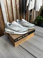 Nike Air Max Dawn, Kleding | Heren, Schoenen, Nike air max, Verzenden, Wit, Zo goed als nieuw