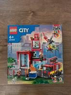 Lego City Brandweer kazerne 60320, Kinderen en Baby's, Speelgoed | Duplo en Lego, Ophalen of Verzenden, Zo goed als nieuw