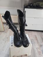 Trippen laarzen 41 valt als 42, Ophalen of Verzenden, Zo goed als nieuw, Zwart, Hoge laarzen