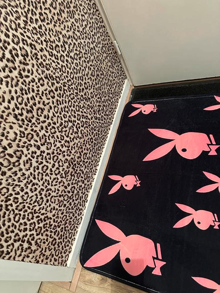 PLAYBOY - Tapijt | Vloerkleed | Rug | Y2K | Retro | Funky, Huis en Inrichting, Stoffering | Tapijten en Kleden, Nieuw, 50 tot 100 cm