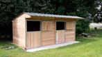 Dubbele paardenstal in massief Douglashout(48mm!!), Weidegang, 2 of 3 paarden of pony's
