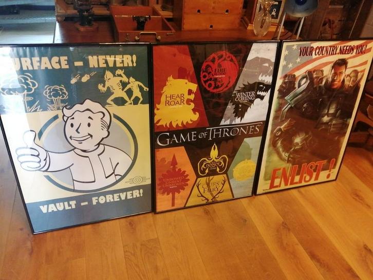 3 PRACHTIGE INGELIJSTE POSTERS IN MOOIE STAAT 93X63 CM, Verzamelen, Merken en Reclamevoorwerpen, Gebruikt, Overige typen, Ophalen