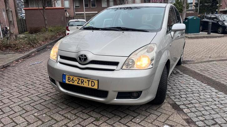 Toyota Corolla Verso 1.8 Vvt-i 7P 2007 Grijs, Auto's, Toyota, Particulier, Corolla Verso, Airbags, Airconditioning, Centrale vergrendeling