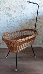 Rotan wiegje, Kinderen en Baby's, Speelgoed | Poppen, Ophalen, Gebruikt, Babypop