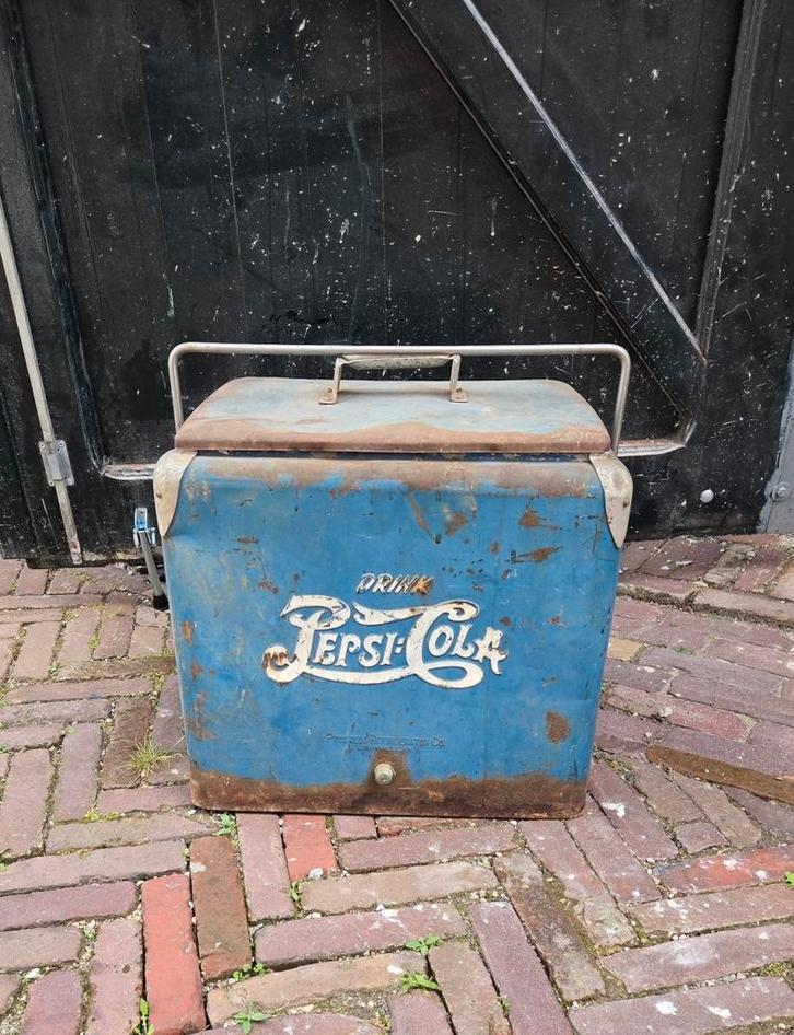 Pepsi Cola cooler koelbox kühlbox  Pepsi sixpack tray, Verzamelen, Merken en Reclamevoorwerpen, Gebruikt, Gebruiksvoorwerp, Ophalen of Verzenden