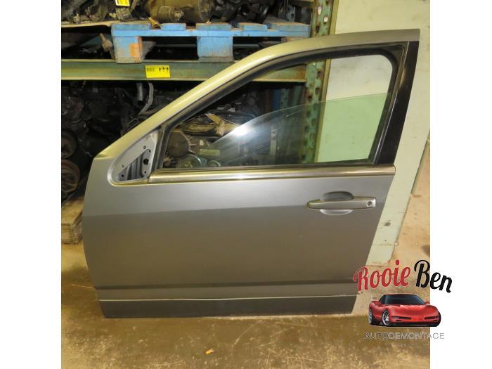 Portier 4Deurs links-voor van een Cadillac SRX (92U), Cadillac, Gebruikt, -, Deur