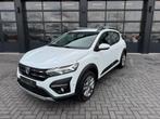Dacia Sandero Stepway 1.0 TCe 90 Automaat (bj 2021), Auto's, Dacia, Automaat, Gebruikt, Parkeersensor, Wit