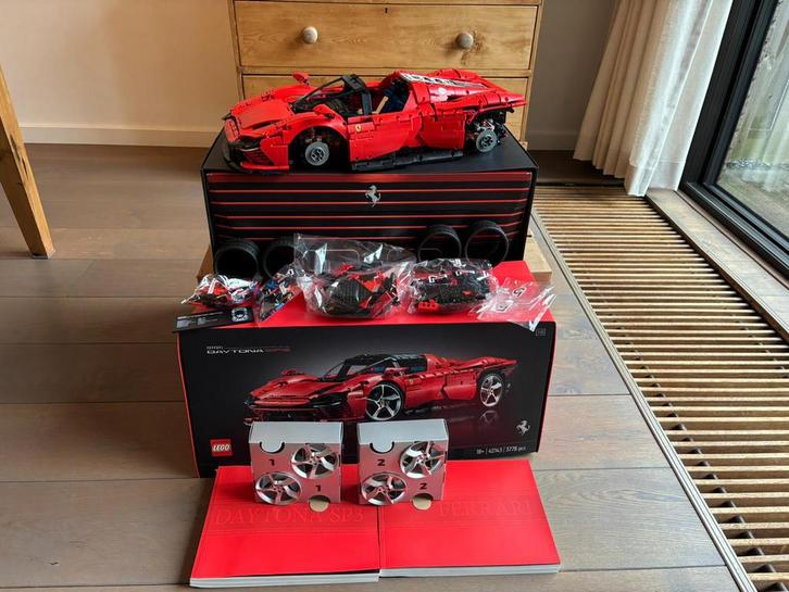 Lego technic 42143 Ferrari Daytona SP3 NIEUW in doos, Kinderen en Baby's, Speelgoed | Duplo en Lego, Zo goed als nieuw, Ophalen of Verzenden