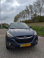 Hyundai iX35 2.0i Cvvt 163pk  Trekhaak Navi Clima Camera, Auto's, Stof, Zwart, 4 cilinders, Blauw