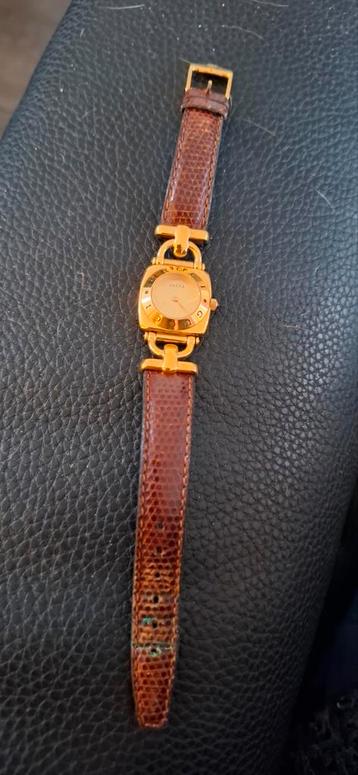 Gucci Horloge met Bolle Wijzerplaat beschikbaar voor biedingen