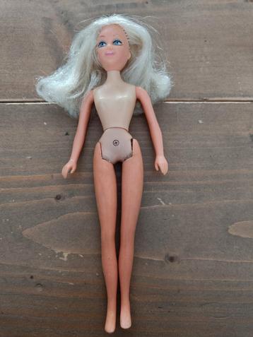 Vintage Barbie Pop beschikbaar voor biedingen