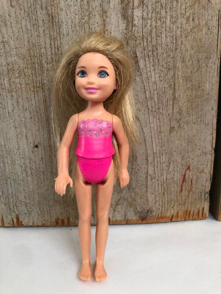 Barbie poppen kind met roze outfit, Ophalen of Verzenden, Zo goed als nieuw, Barbie