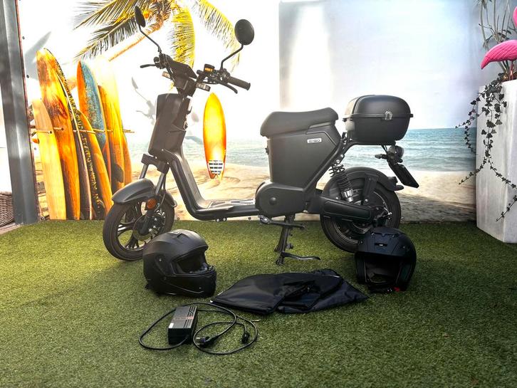 IVA E-go S2 | Elektrische scooter, goed onderhouden, Fietsen en Brommers, Snorfietsen en Snorscooters, Zo goed als nieuw, Overige merken