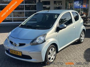 Toyota Aygo 1.0-12V RUIME APK* €20 wegenbelasting*Elekt.rame beschikbaar voor biedingen