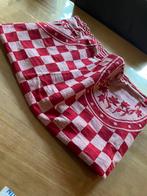 Tafelkleed rood wit geblokt zeer netjes, Ophalen of Verzenden, Zo goed als nieuw, Rood, Tafelkleed of Tafelzeil