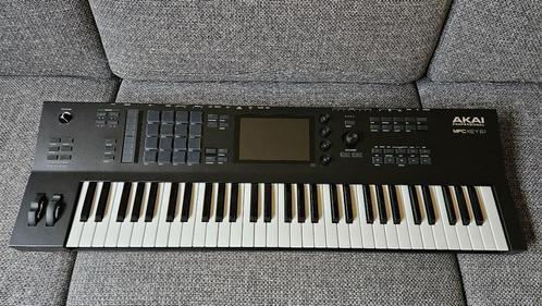 Akai Pro MPC Key 61 sequencer synthesizer workstation, Muziek en Instrumenten, Midi-apparatuur, Zo goed als nieuw, Ophalen