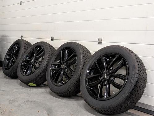 Mini Countryman Winterbanden 205/55/17 Runflat Bridgestone, Auto-onderdelen, Banden en Velgen, Banden en Velgen, Winterbanden