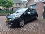 Peugeot 208 1.2pure tech, Auto's, Voorwielaandrijving, Gebruikt, Euro 6, 1199 cc