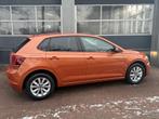 Volkswagen Polo 1.0 TSI Highline R-Line 100pk – BJ 2021, Auto's, Volkswagen, Stof, Overige kleuren, 1096 kg, 49 €/maand