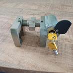 Disselslot voor caravan met 2 passende sleutels, Ophalen of Verzenden