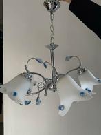 Kroonluchter met blauwe glazen details, Huis en Inrichting, Ophalen of Verzenden, Zo goed als nieuw, Glas, 50 tot 75 cm