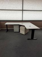 Diverse bureaus, Ophalen of Verzenden, Zo goed als nieuw