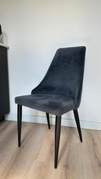 Set of 2 dining room chairs from MADE in ash-blue velvet, Blauw, Gebruikt, Ophalen