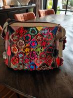 Geweldig leuke handtas van leer multicolor met bloemen, Sieraden, Tassen en Uiterlijk, Tassen | Reistassen en Weekendtassen, 40 tot 60 cm
