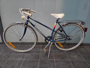 Vintage Peugeot fiets mixte frame beschikbaar voor biedingen