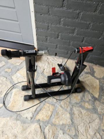 Zgan Elite volare mag indoor fietstrainer in zeer nette staa beschikbaar voor biedingen