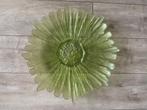 Mooie Grote Vintage Groen Glazen Schaal 49CM doorsnee, Ophalen of Verzenden