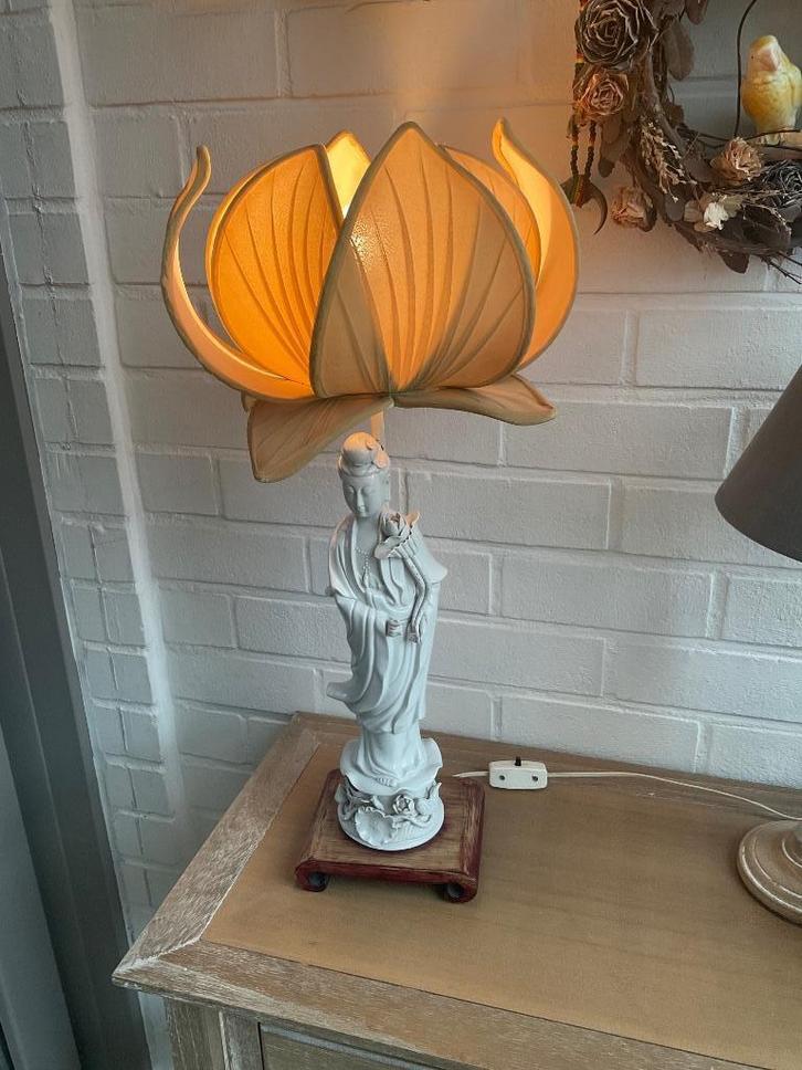Grote Guanyin / Kwan Yin / Guan Yin Lotus lamp, Antiek en Kunst, Kunst | Niet-Westerse kunst, Ophalen