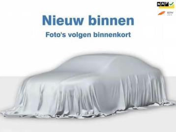 Toyota Corolla Verso 1.8 VVT-i Terra 7p / NWE APK / Dealer o beschikbaar voor biedingen