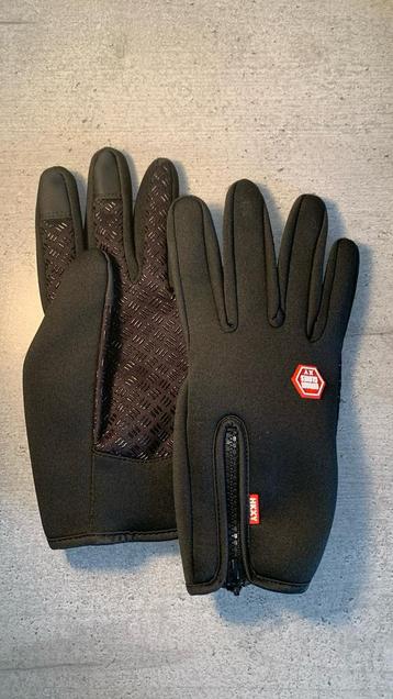 Waterafstotende handschoenen maat s beschikbaar voor biedingen