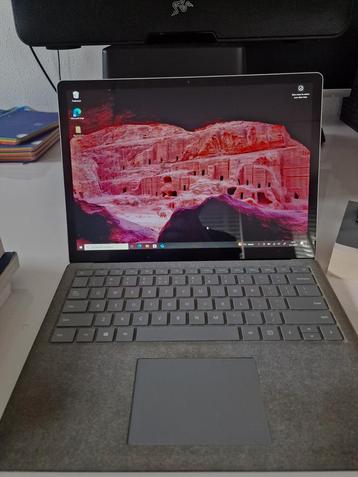 Microsoft surface laptop beschikbaar voor biedingen