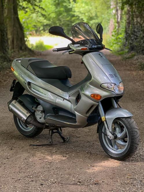 Gilera Runner 180cc *blok gereviseerd*, Fietsen en Brommers, Scooters | Piaggio, Zo goed als nieuw, Overige modellen, Tweetakt