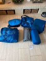 Quechua luchtbed met hoeslaken en kussen en slaapzak ineen, Caravans en Kamperen, Ophalen, Zo goed als nieuw