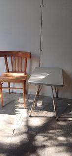 Klein vintage brocante laag tafeltje  koffietafeltje formica, Ophalen, Zo goed als nieuw, Tafel(s)