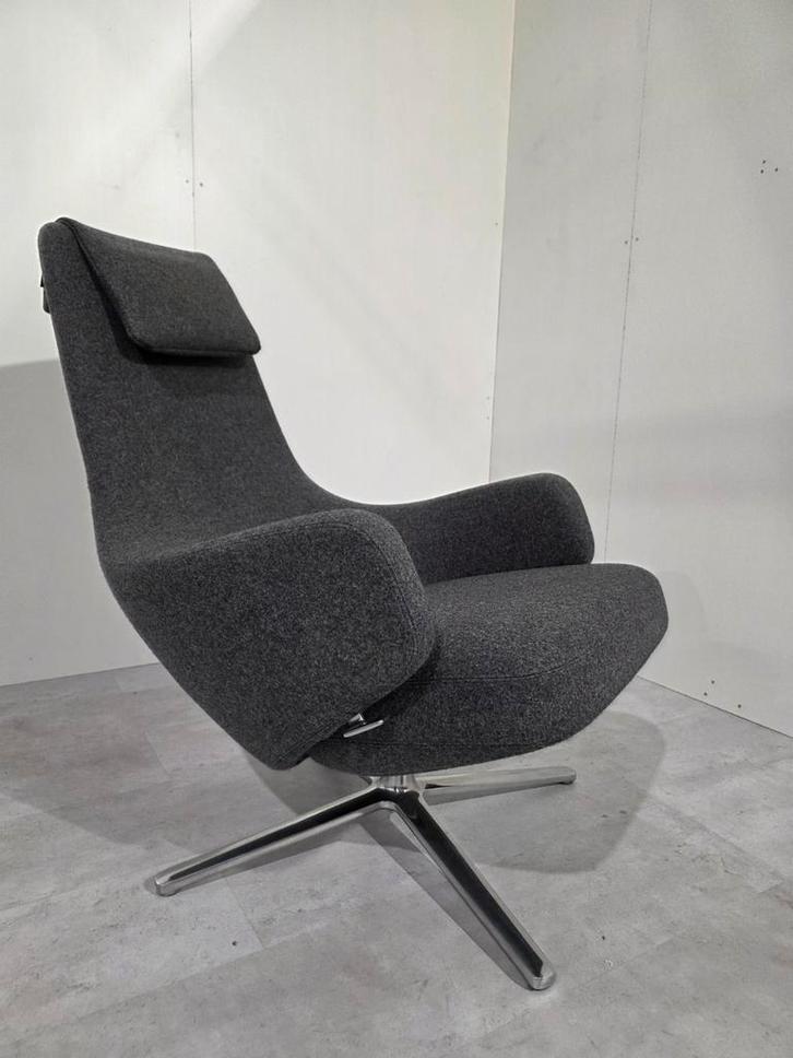 Vitra Repos Fauteuils, Huis en Inrichting, Fauteuils, Zo goed als nieuw, Stof, 75 tot 100 cm, Ophalen of Verzenden