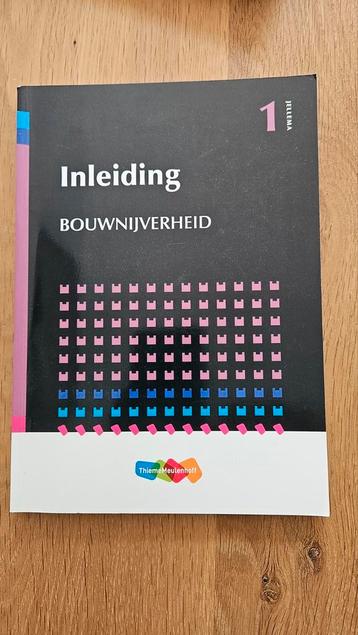 Inleiding Bouwnijverheid 1 - Zo goed als nieuw beschikbaar voor biedingen