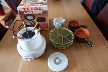 Elektrisch fonduestel beschikbaar voor biedingen