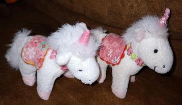 prinzessin lillifee, 2 kleine witte eenhoorns. Rosalie. beschikbaar voor biedingen