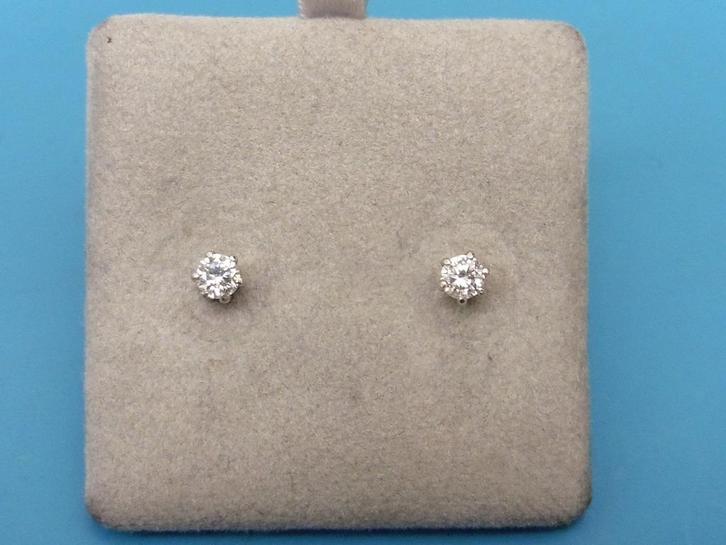 Witgouden oorknopjes met briljant                        G69, Sieraden, Tassen en Uiterlijk, Oorbellen, Gebruikt, Knopjes of Stekers