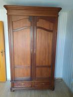 Mooie garderobe kast izgst hoog 230 x 130 x 60, Huis en Inrichting, 100 tot 150 cm, 200 cm of meer, Ophalen of Verzenden, Zo goed als nieuw