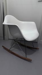 Schommelstoel met witte kuip - Nieuwstaat!, Huis en Inrichting, Fauteuils, Ophalen, Minder dan 75 cm, Design, Nieuw