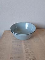 Vivo Villeroy & Boch saladeschalen 23 cm, 2 stuks, Ophalen, Zo goed als nieuw, Overige stijlen, Schaal of Schalen